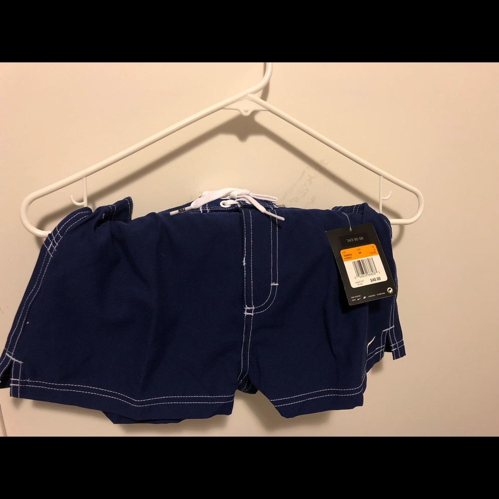 Brand new - Nike short Small size